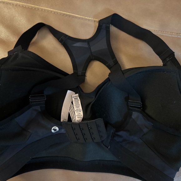 Lululemon Athletica and Victoria Secret bras. - Picture 7 of 7